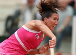Елена Янкович вышла в четвертьфинал соревнований в Риме