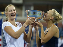 Второй «мэйджор» Макаровой с Весниной и 18-й Серены Уильямс