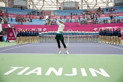 Шарапова и Павлюченкова приехали на "Кубок Кремля", победив на турнирах WTA